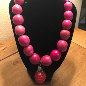 Pink set of necklace & earrings